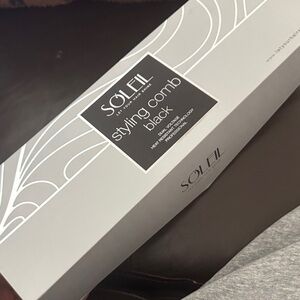 Soleil Styling Comb in Black